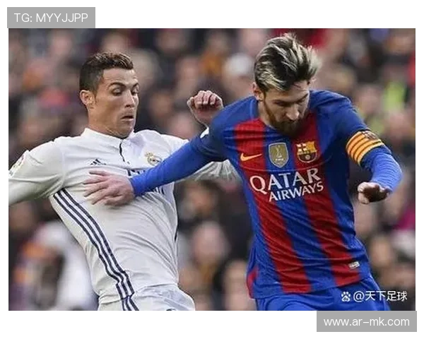 足球十大球星外号揭秘：梅西C罗等传奇人物背后的绰号故事